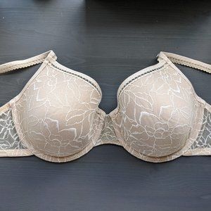 Wacoal 34DD bra